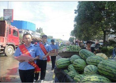 吴川网红吃瓜事件,网络舆论的风暴与反思  第2张